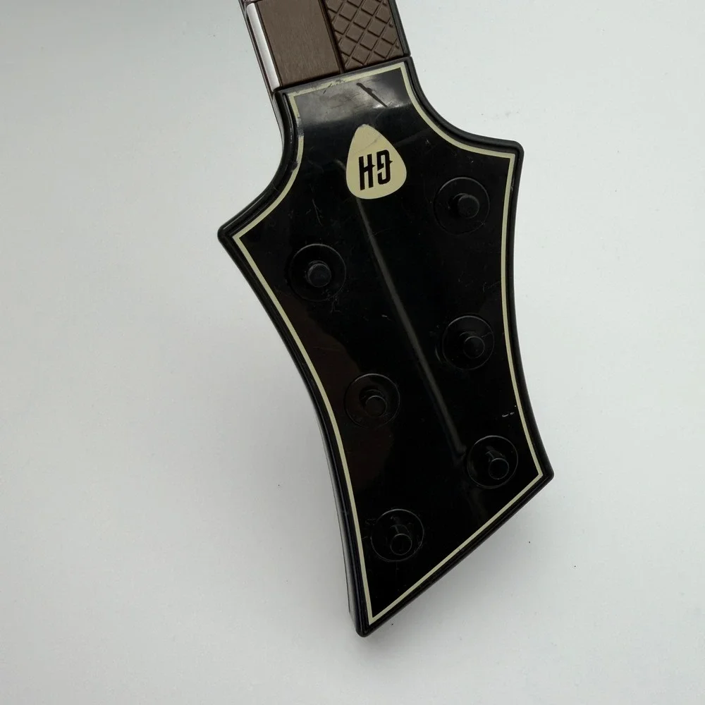 Guitar Hero Live PS4 Bundle 2 Guitars 2 Dongles & 2 Straps